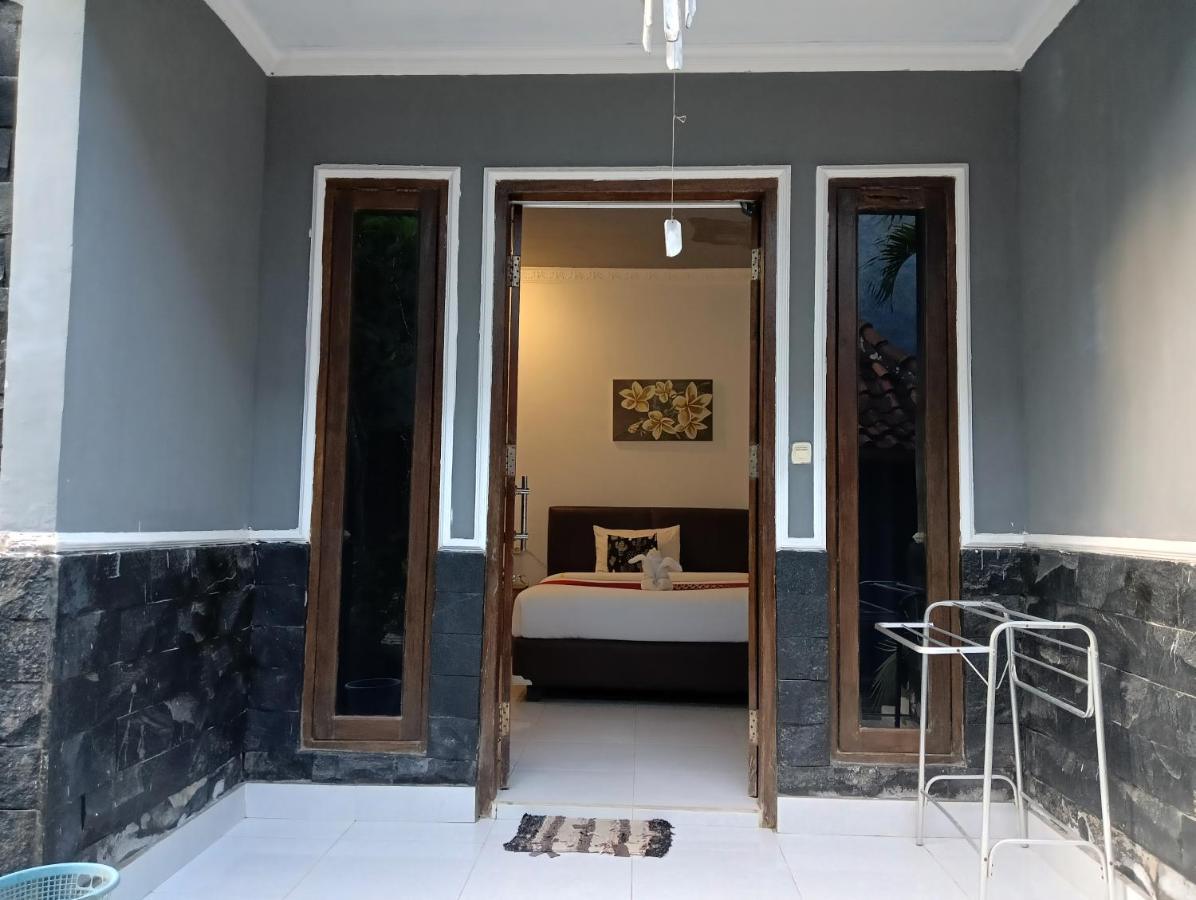 Ayu Homestay Kuta  Екстер'єр фото